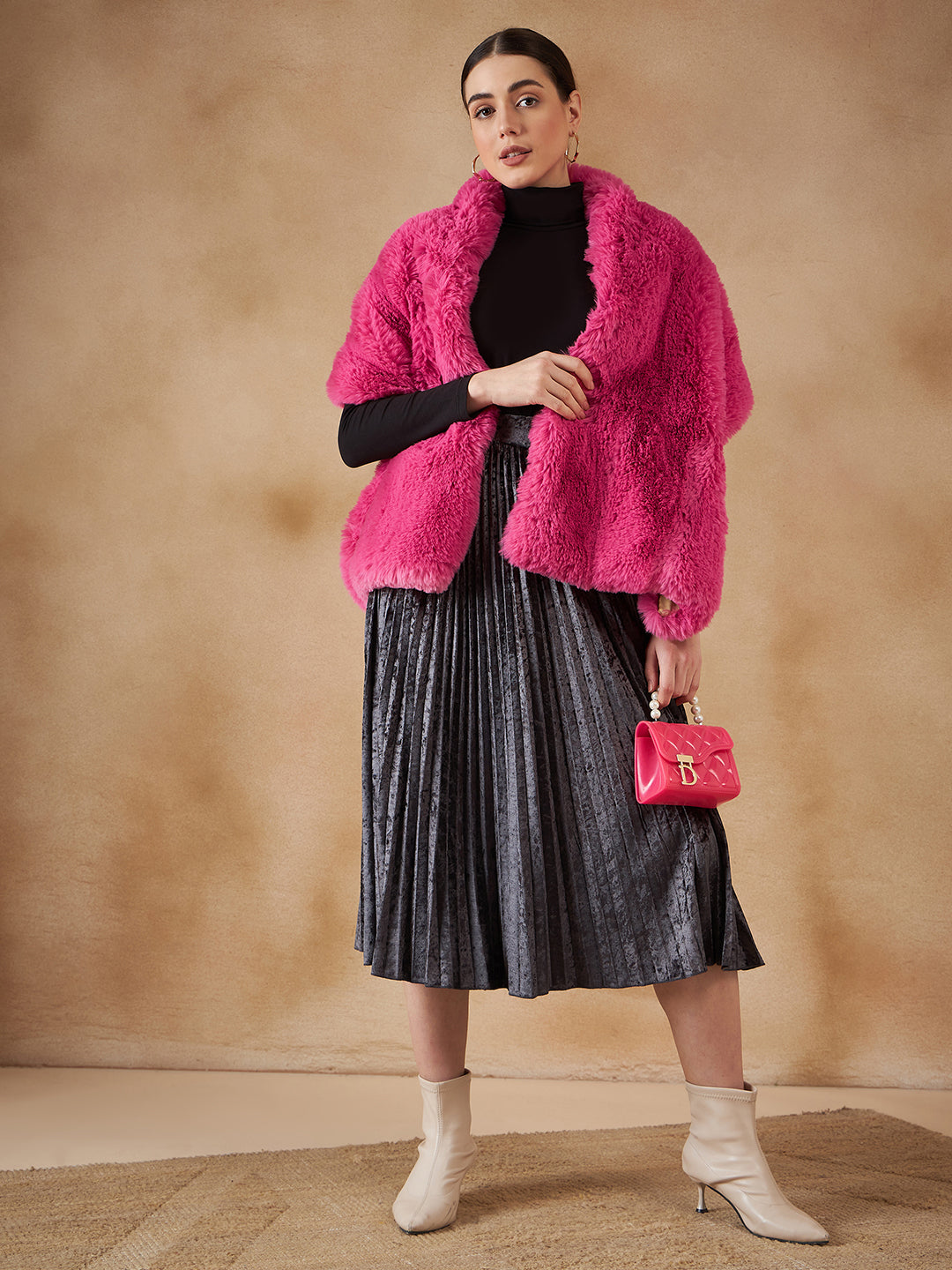 InWeave Women's Light Pink Long Faux Fur Cape