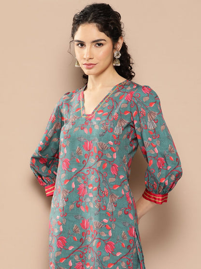 Ahalyaa Women Floral Printed Regular Gotta Patti Kurta with Trousers