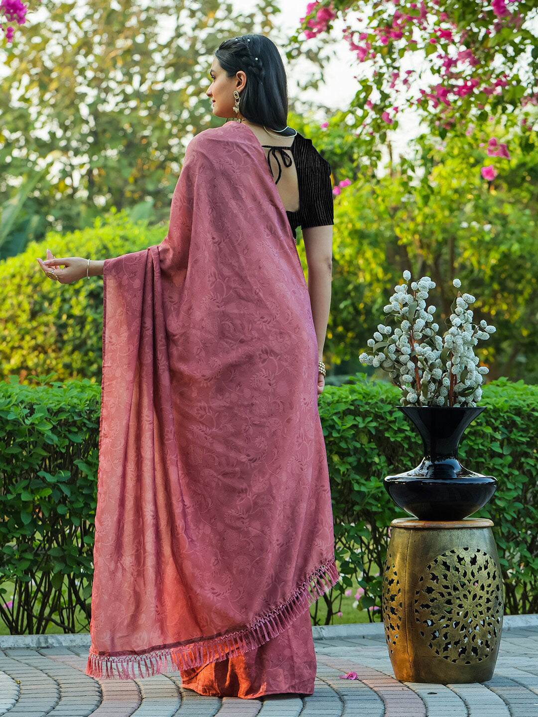 Tikhi Imli Floral Printed Embossed Ready to Wear Saree