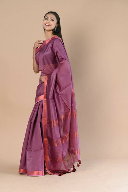 Very Much Indian Handloom Cotton Silk Maheshwari Saree With Sleek Golden Border - Maroon