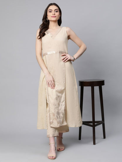 Ahalyaa Women Beige Pure Cotton Printed Floral Kurta With Trousers