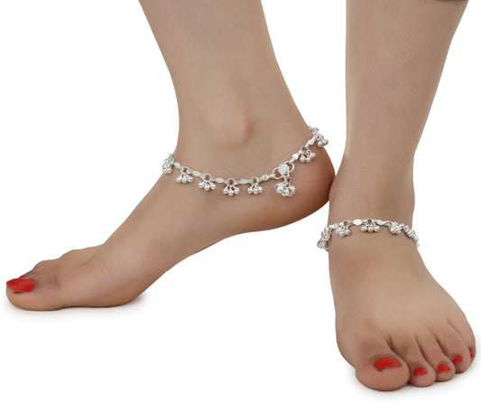 AanyaCentric Silver Plated Alloy Payal Indian Traditional Ethnic Fashion Imitation Jewellery Foot Chain