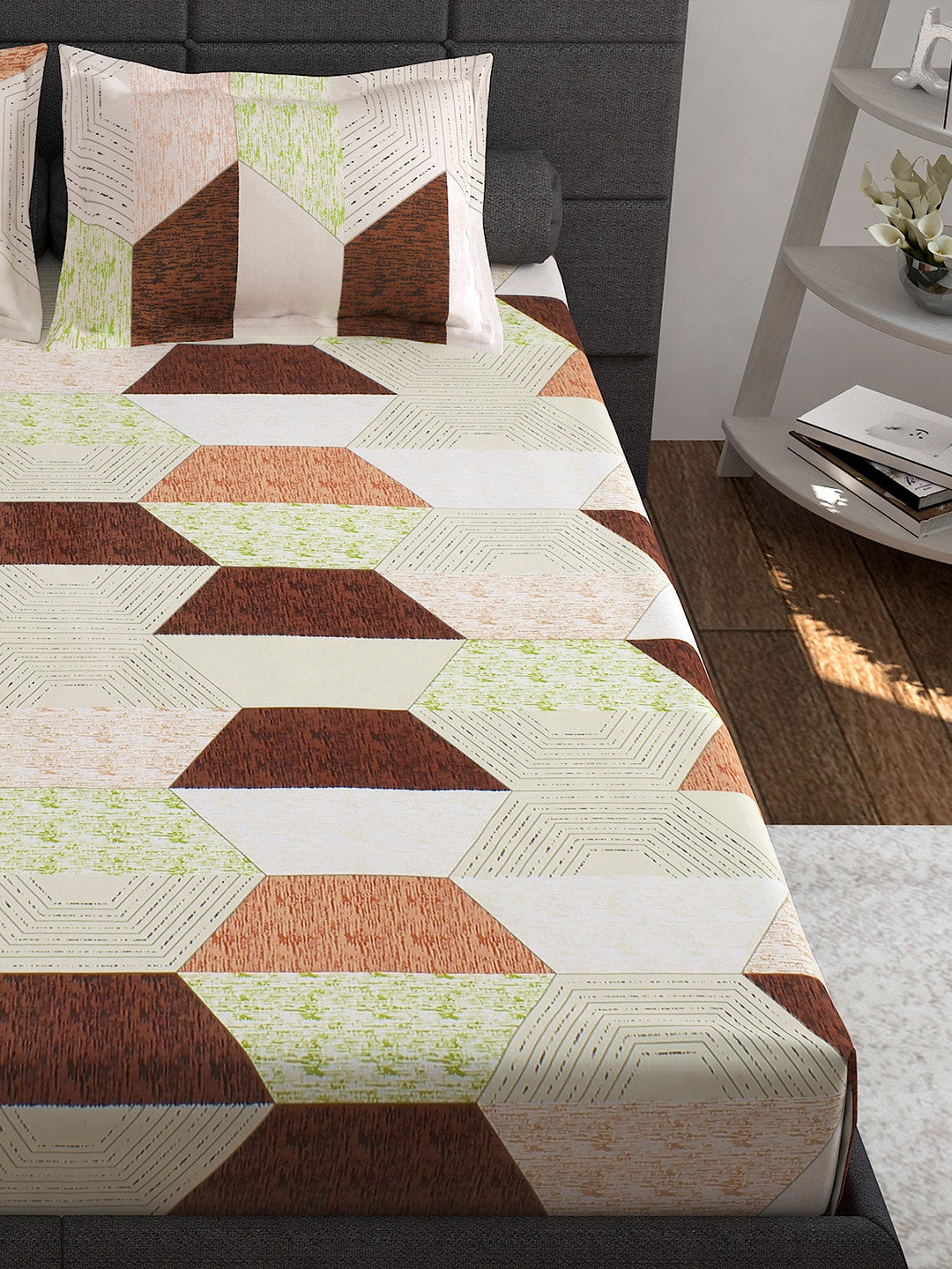 Story@home Cream-Coloured Geometric 152 TC Cotton 1 Queen Bedsheet with 2 Pillow Covers