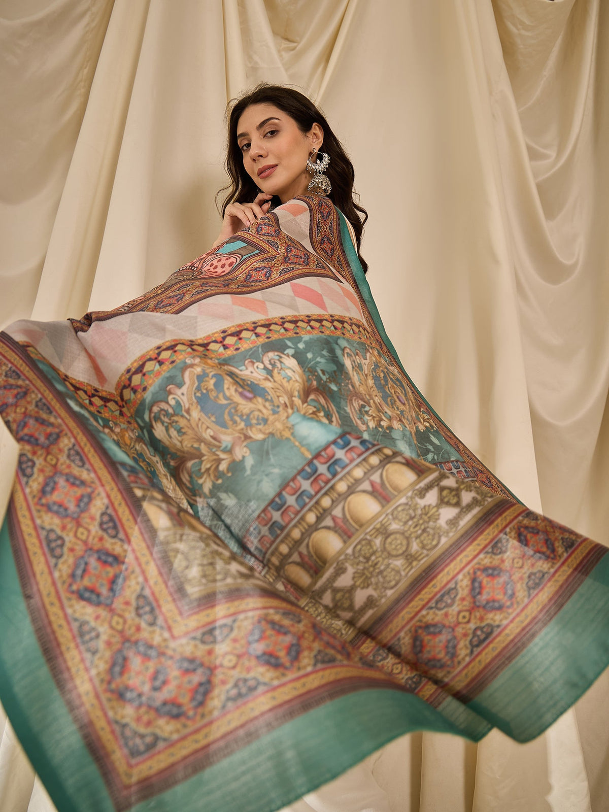 InWeave White Strappy Rama Green Dupatta Set