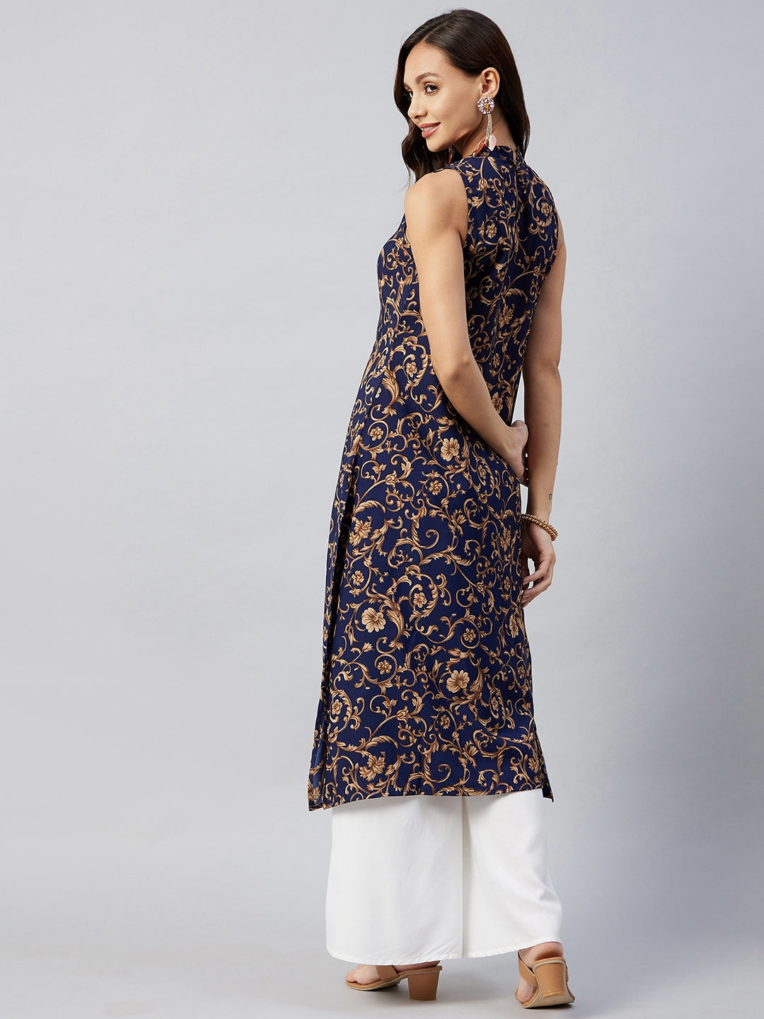 InWeave Women's Blue Jaal Print Halter Kurta Set