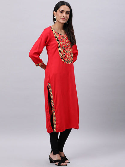 Souchii Women Ethnic Motifs Yoke Design Mirror Work Kurta