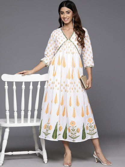 Ahalyaa Women's Traditional wear Dress - White