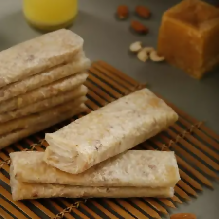 Gummadi Foods Bellam Dry Fruit Potharekulu