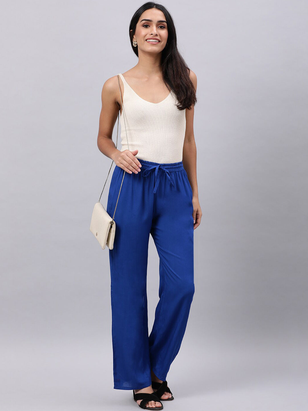 Souchii Women Blue Casual Drawstring Palazzos