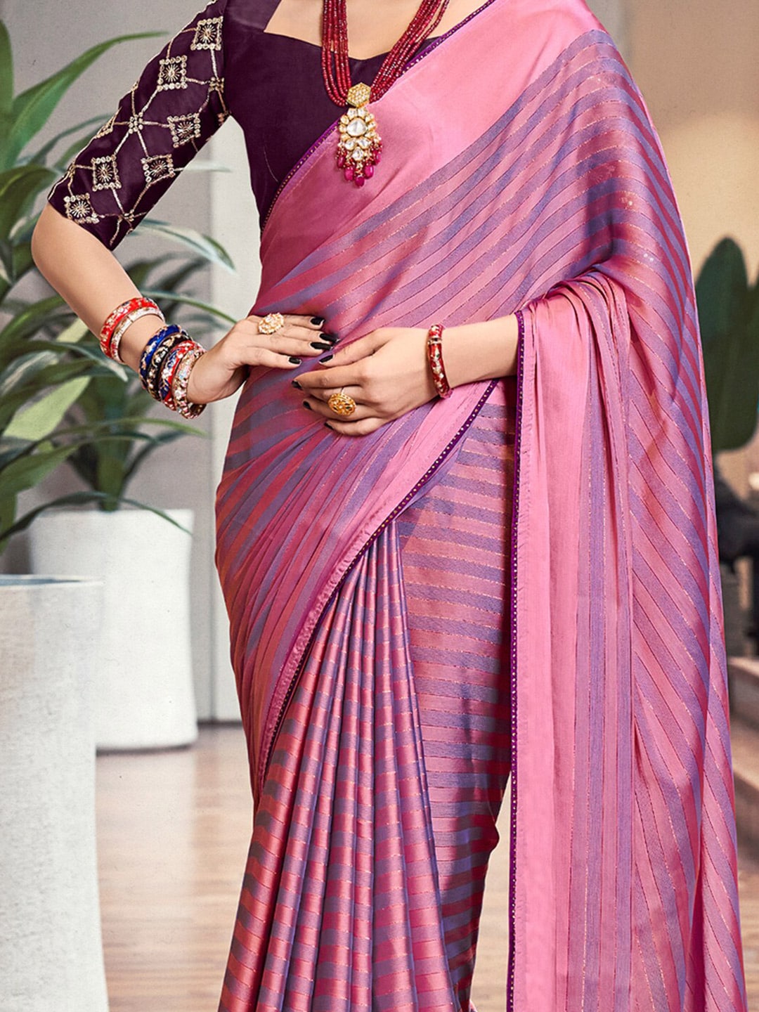 Saree Mall Magenta & Purple Striped Zari Saree