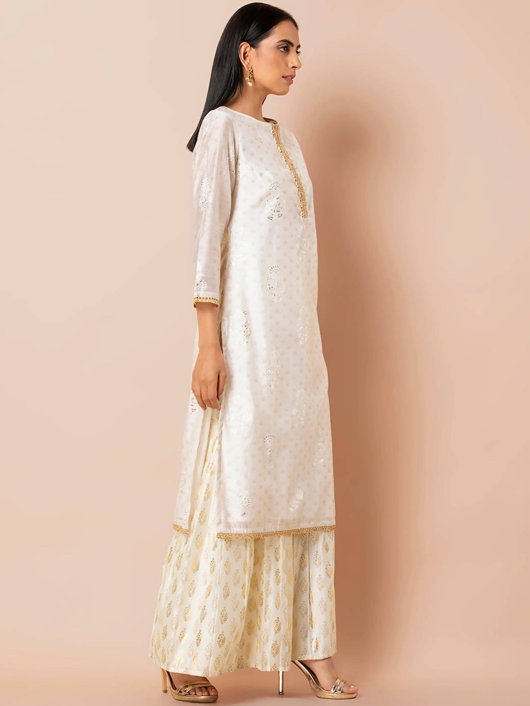 Indya White Embroidered Kurta