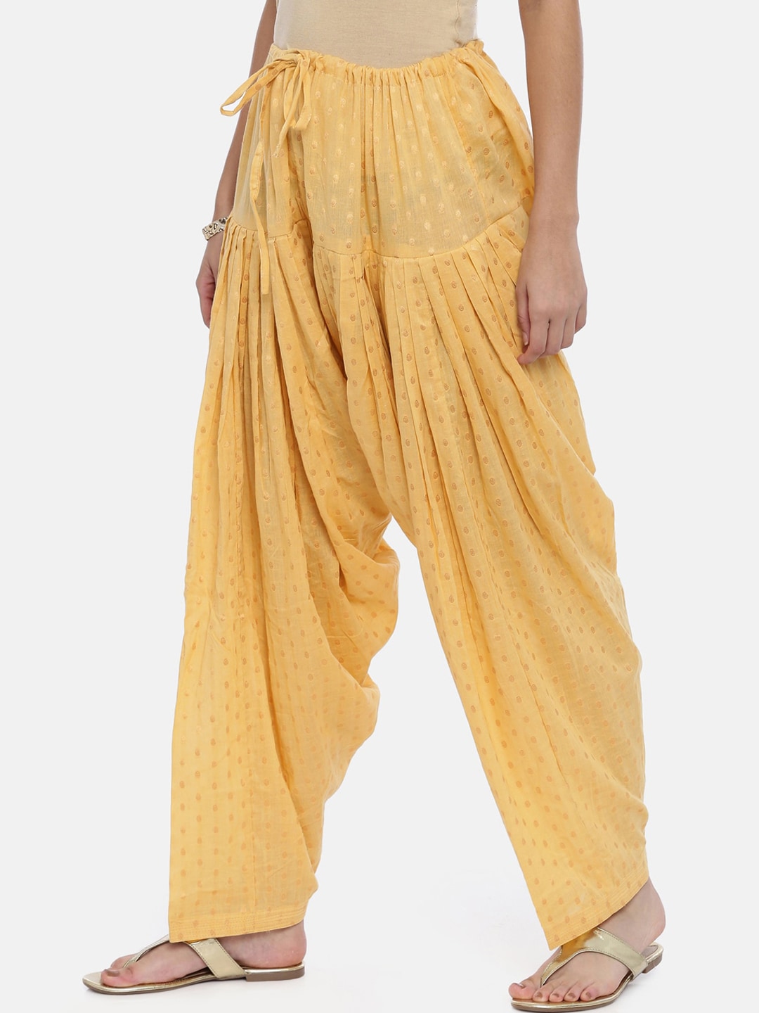 Souchii Women Beige Woven Design Patiala