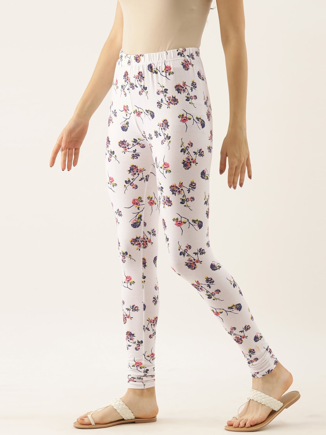 Souchii White Printed Slim-Fit Churidar-Length Leggings