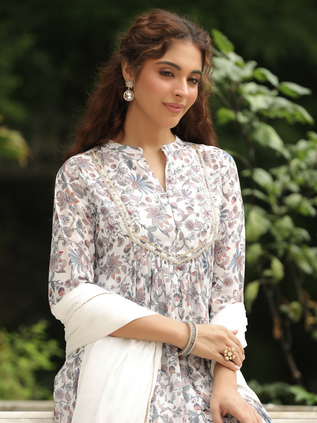 Janasya White Georgette Floral Kurta,Bottom & Dupatta