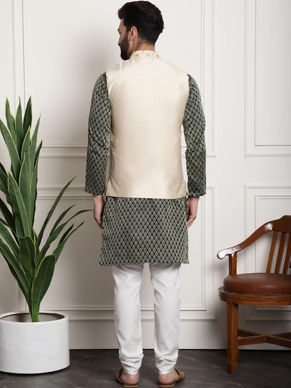 Sojanya Men Green Ethnic Motifs Kurta with Churidar with Nehru Jacket