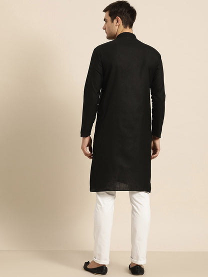 Sojanya Men Black Solid Straight Kurta