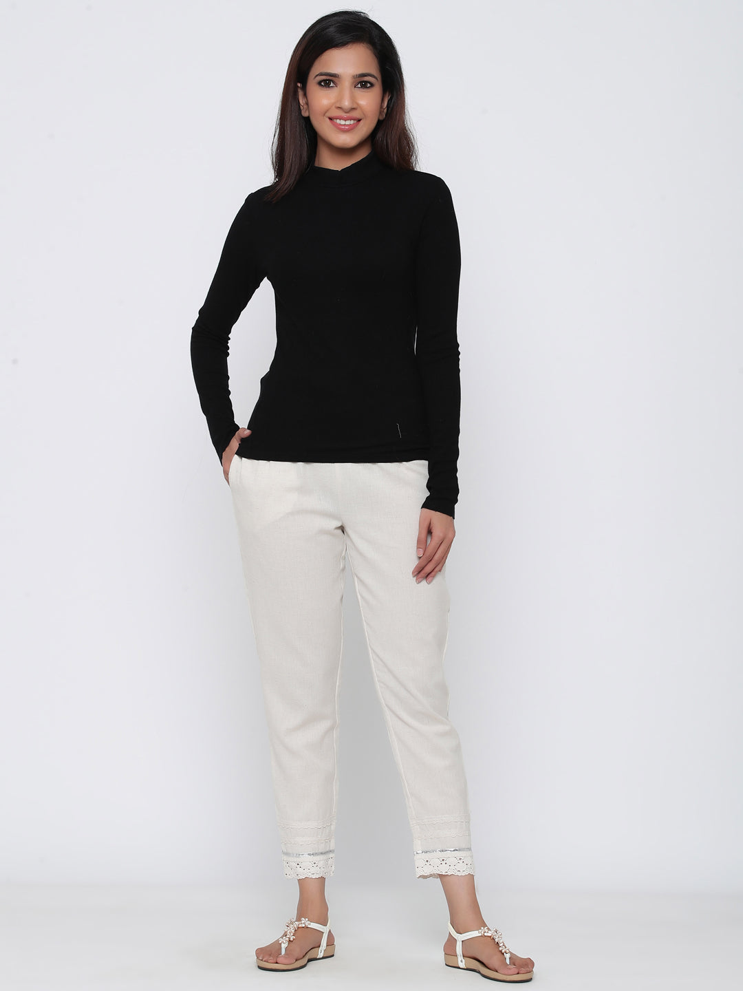 Juniper Women Offwhite Cotton Flex Solid Slim Fit Pant/Slim Pant