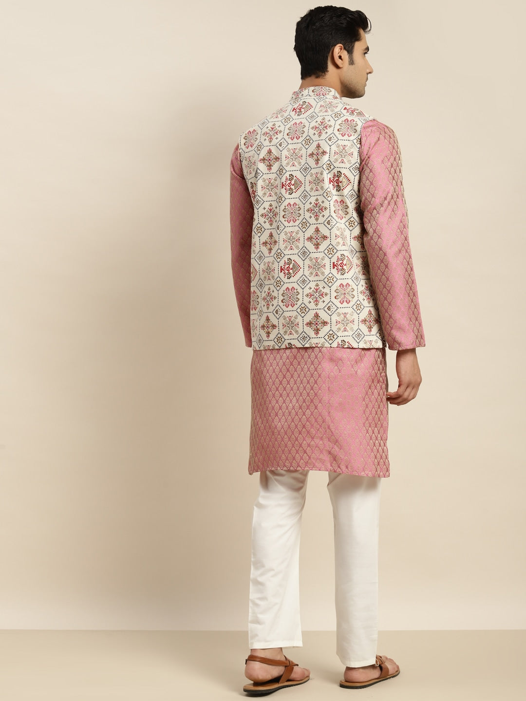Sojanya Men Pink Ethnic Motifs Kurta with Churidar & Nehru Jacket