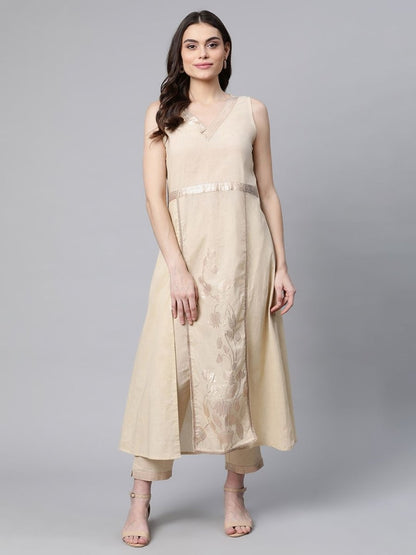 Ahalyaa Women Beige Pure Cotton Printed Floral Kurta With Trousers