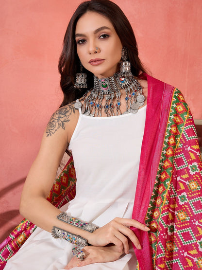 InWeave White Strappy Kurta Set Pink Patola Dupatta