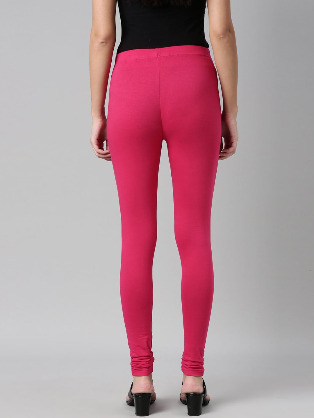 Souchii Magenta Pink Solid Churidar-Length Slim-Fit Leggings