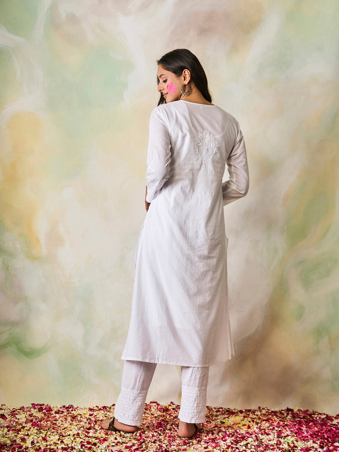HOUSE OF KARI Notched Neck Ethnic Motifs Embroidered Chikankari Cotton Kurta