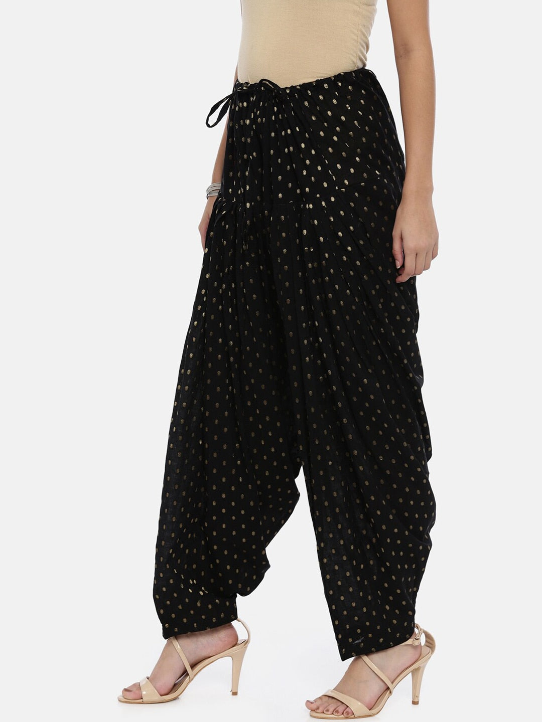 Souchii Black Woven Design Patiala