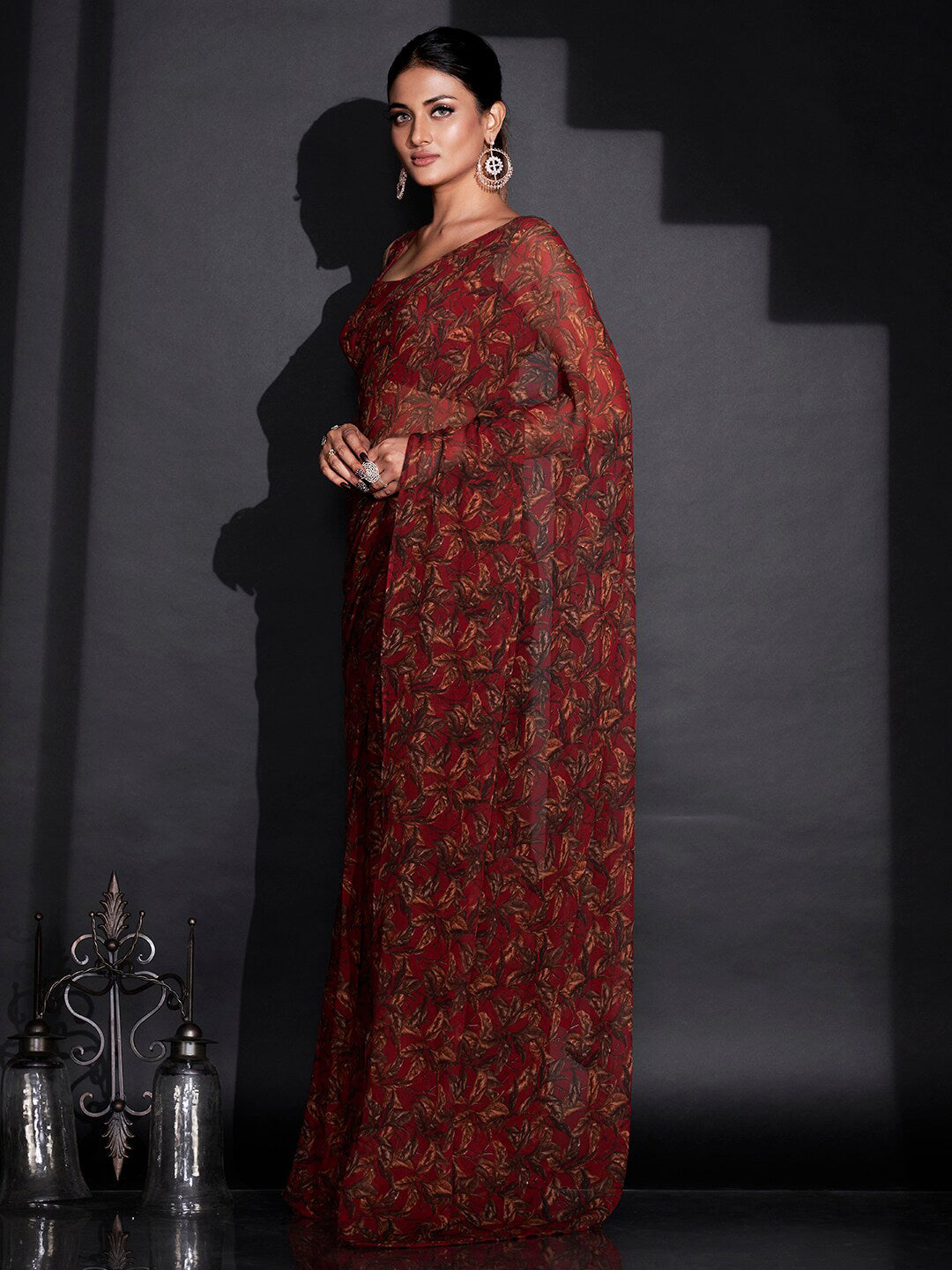 Tikhi Imli Red & Green Floral Printed Poly Georgette Ready To Wear Saree