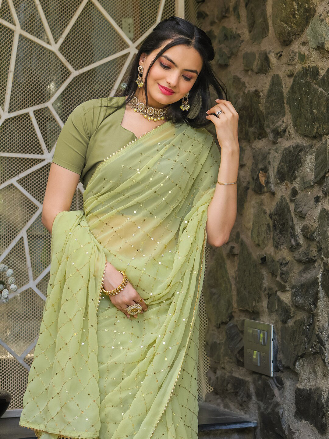Tikhi Imli Embellished Sequinned Saree