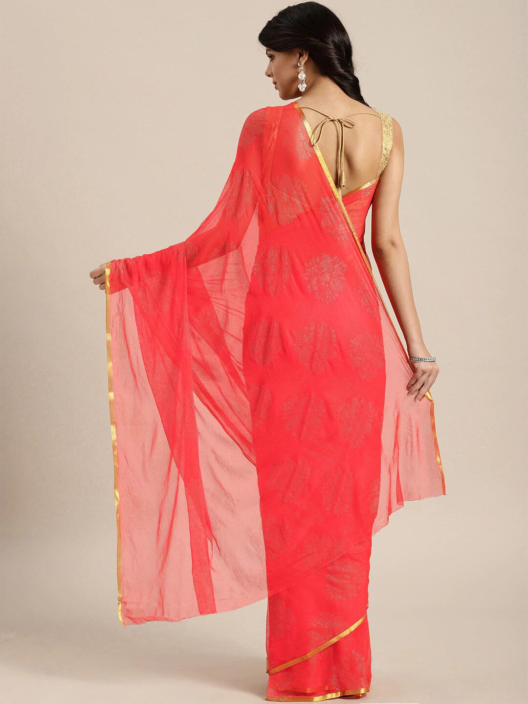 Saree Mall Peach-Coloured & Gold-Toned Zari Sarees