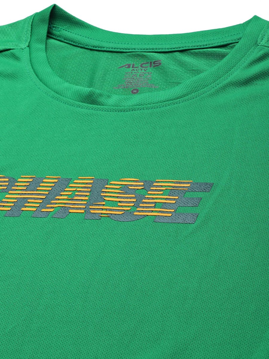 Alcis Men Green & Yellow Typography Printed Slim Fit Running T-shirt