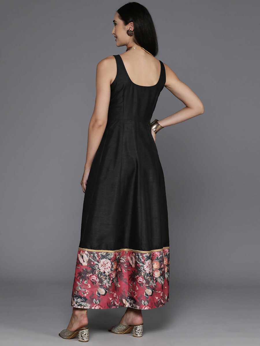 Ahalyaa Women's Traditional wear Ethnic Dress - Black