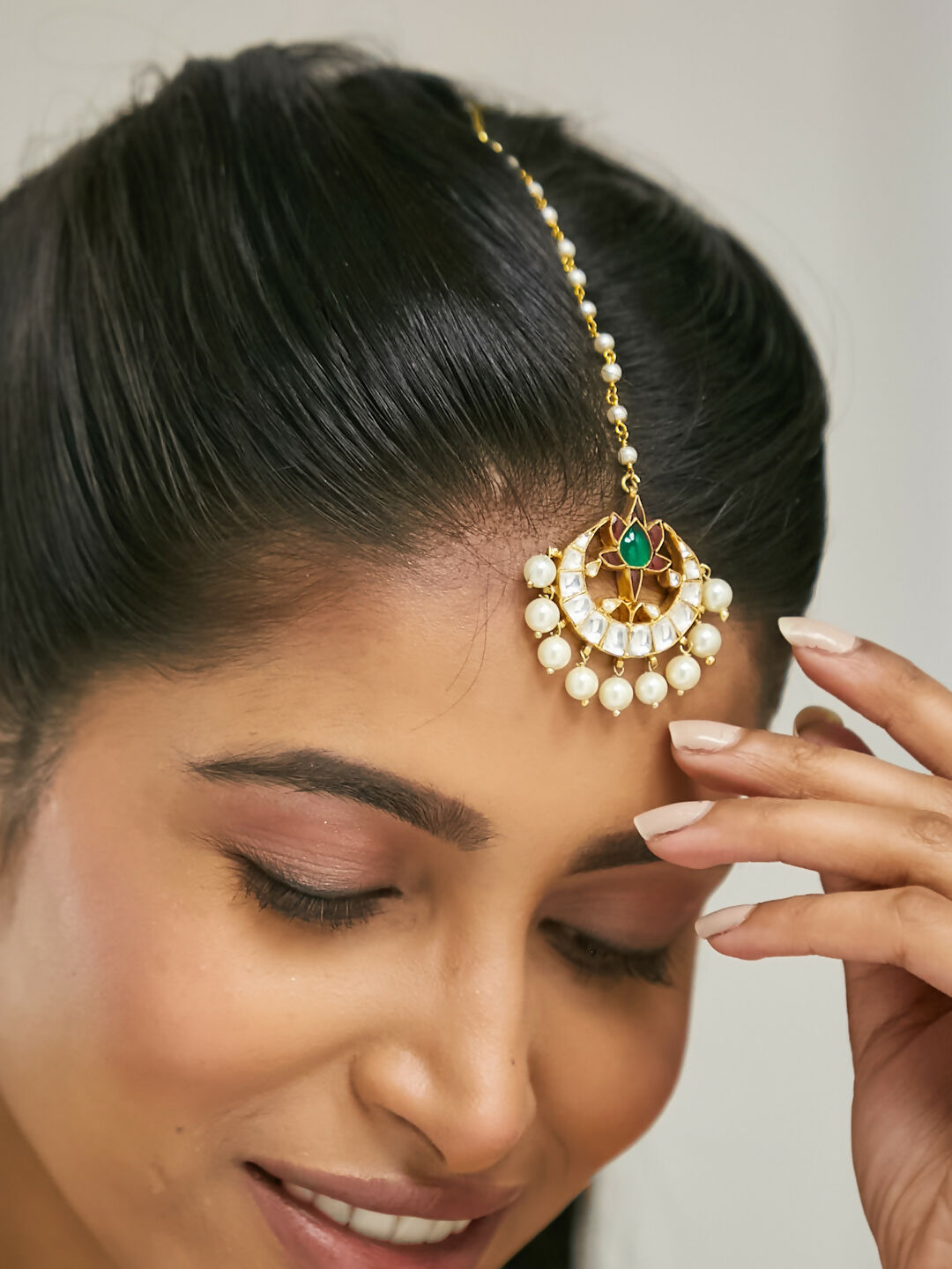 Nuyug 22K Gold-Plated Green Stone & Kundan Studded with Pearl Drop Maang Tikka Head Jewellery