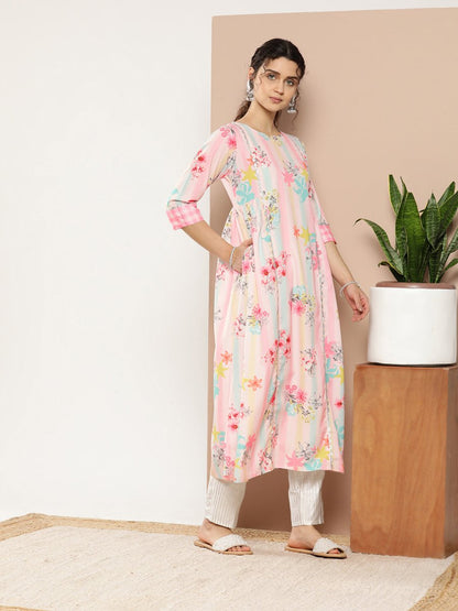 Ahalyaa Women Pink & Green Printed Gotta Patti Floral Crepe Kurta