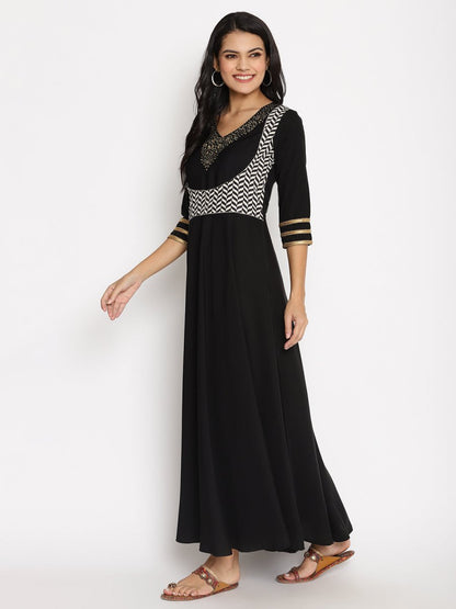 Ahalyaa Womens Black Colored Digital Print Plain Zari Kurta Set