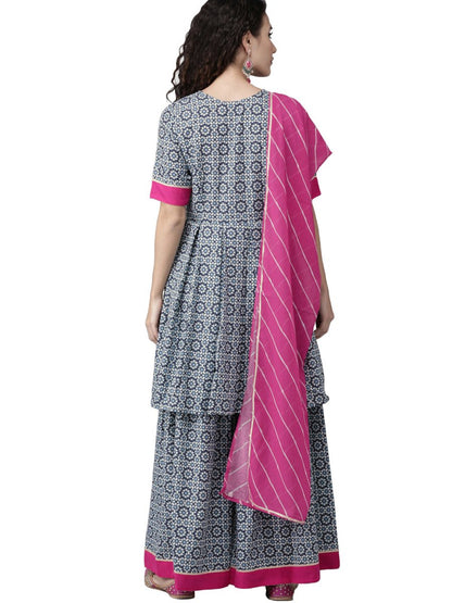 Ahalyaa Women Printed Beautiful Blue Kurta Set