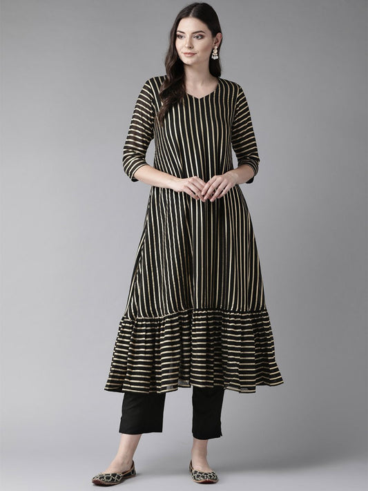 Ahalyaa Black Kurta with Trouser