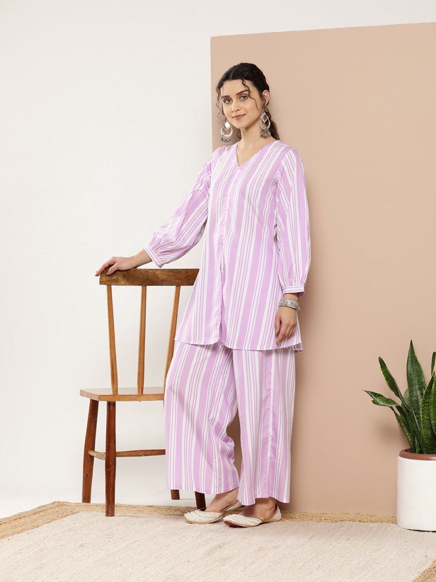 Ahalyaa Women Striped Crepe Co-Ords