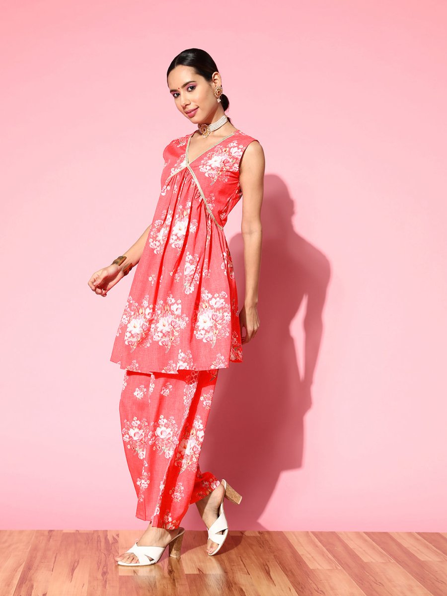 Ahalyaa Floral Printed Crepe Co-Ords