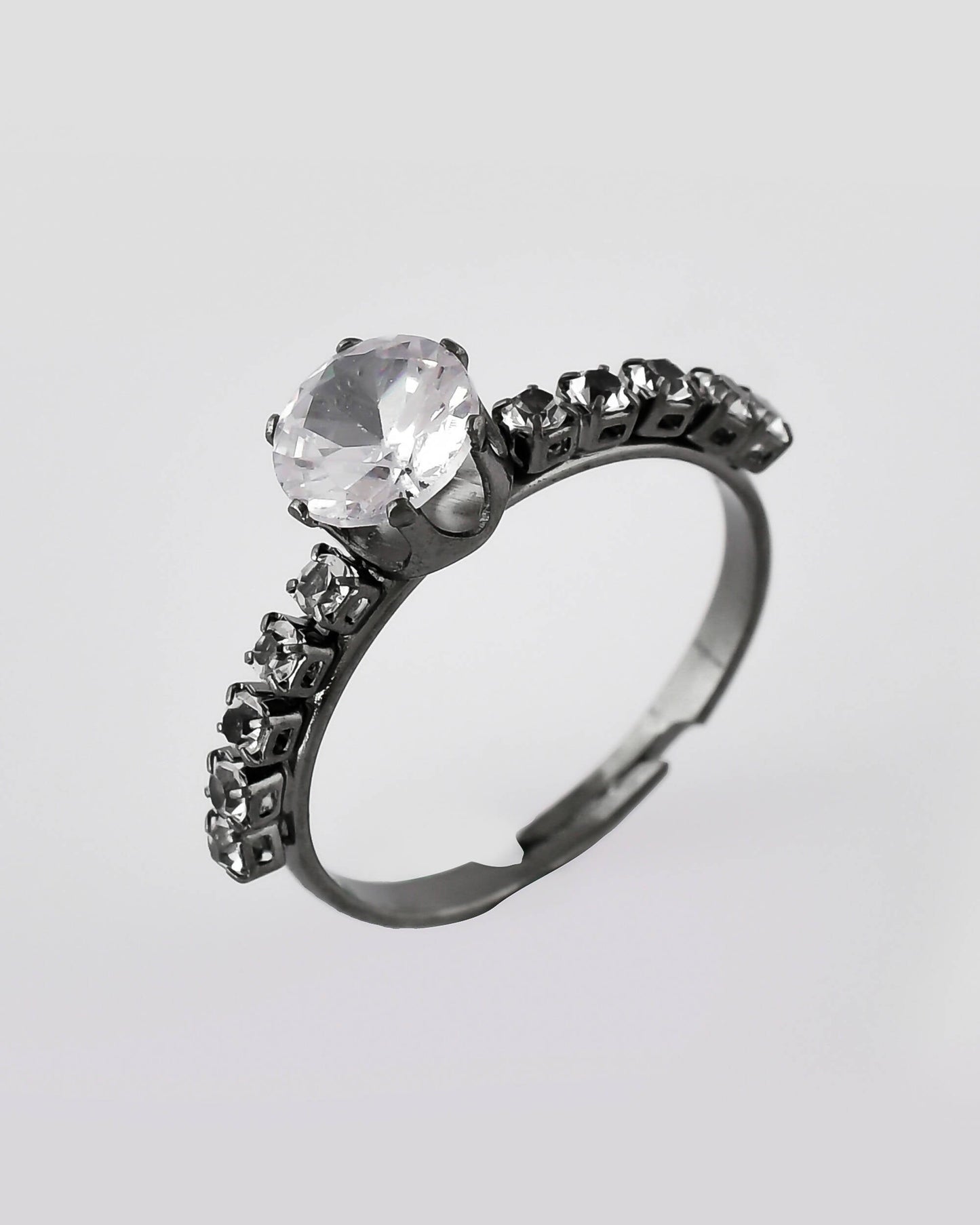 VOJ white CZ-detail Stainless Steel Cubic Zirconia Rhodium Plated Adjustable Finger Ring