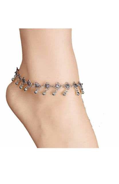 Mominos Fashion Silver color Necklace with Kundan work Mangalsutra