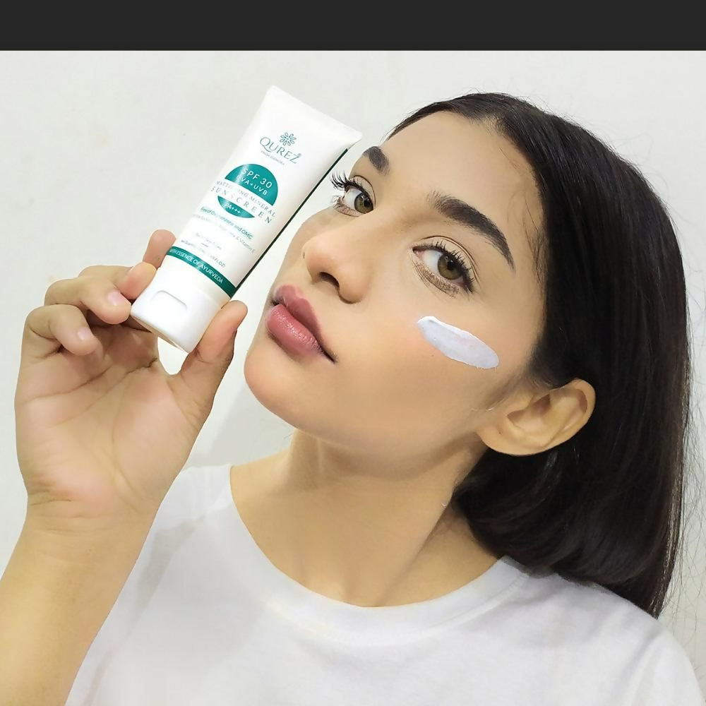 Qurez Mattifying Mineral Sunscreen SPF 30 PA+++ with Blue Light Protection
