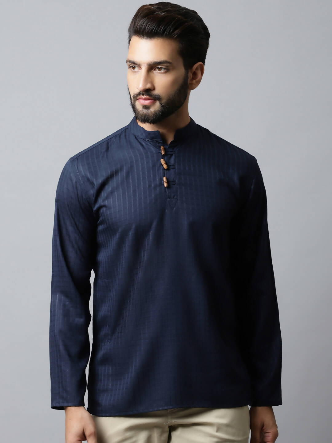 Even Apparels Navy blue Color Pure Cotton Men's Kurta With Side Placket (CHK082)