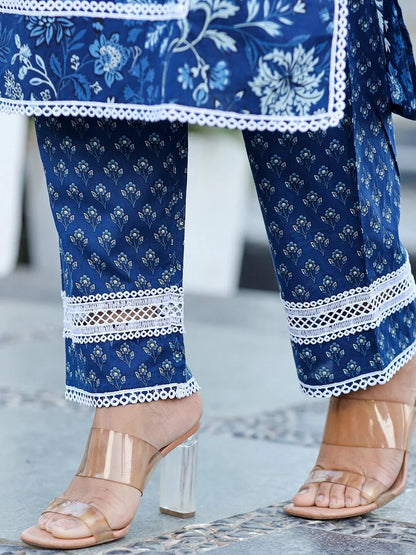 Yufta Blue pure Cotton kurta dupatta set with Thread_Work detailing