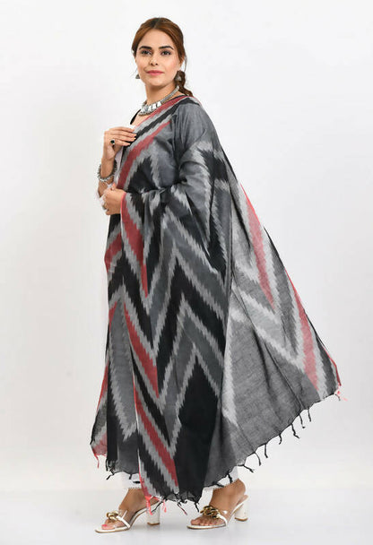 Mominos Fashion Moeza Women's Handloom Cotton Ikkat Maroon/Black Dupatta