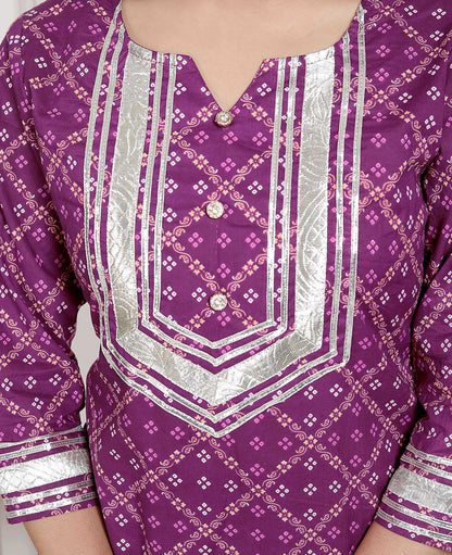 Miravan Women Cotton Magenta gota work Kurta with Flared Palazzo