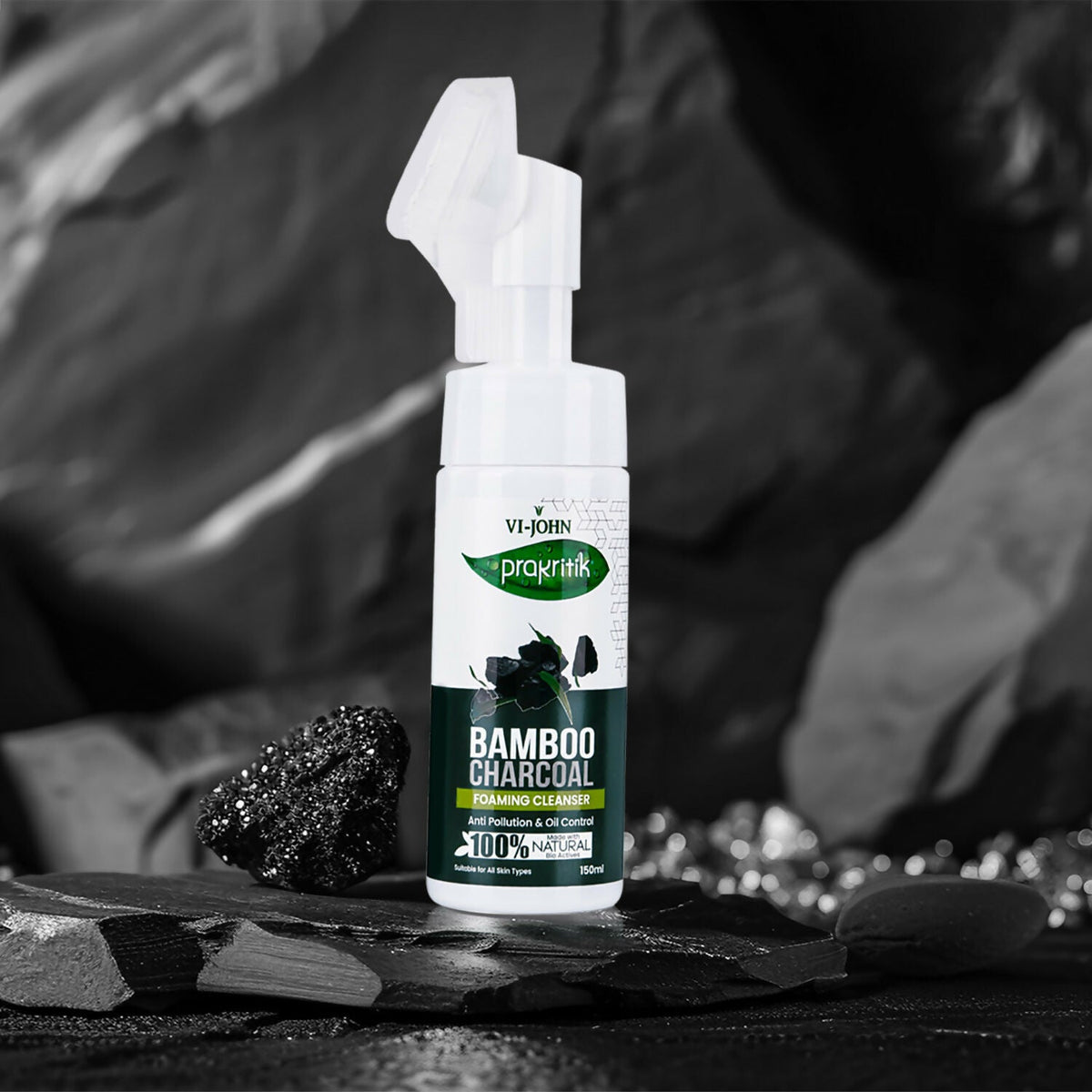 VI-JOHN Prakritik Bamboo Charcoal geling , Removes Tan, 100% Natural Bio Actives Face Wash