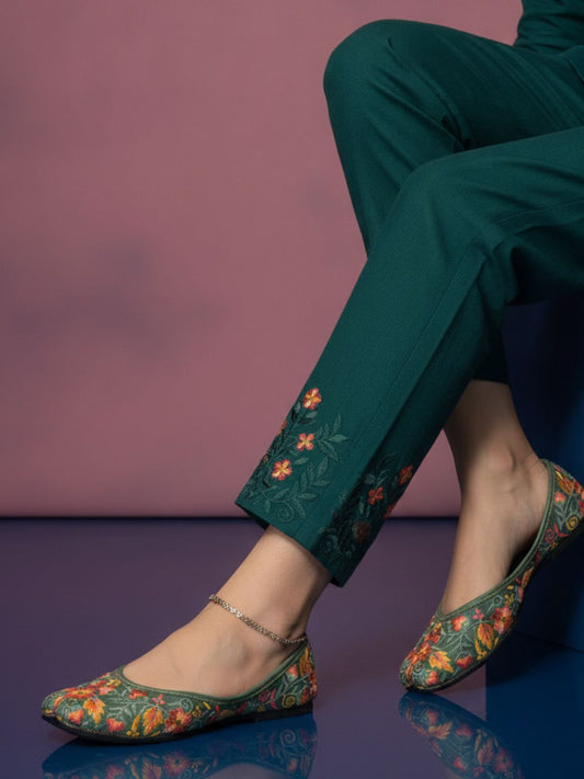 Desi Colour Women Indian Ethnic Footwear-Cushioned -Green