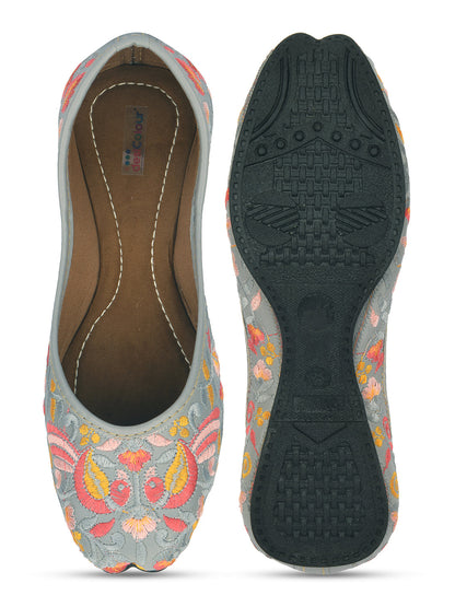 Desi Colour Women Indian Ethnic Footwear-Cushioned -Grey