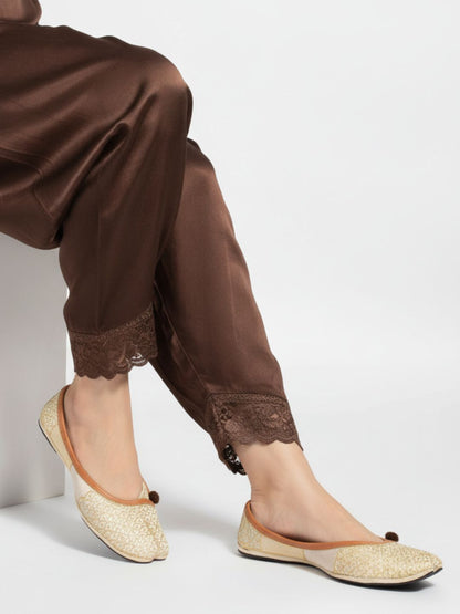 Desi Colour Women Indian Ethnic Footwear-Gold Side Flip-2